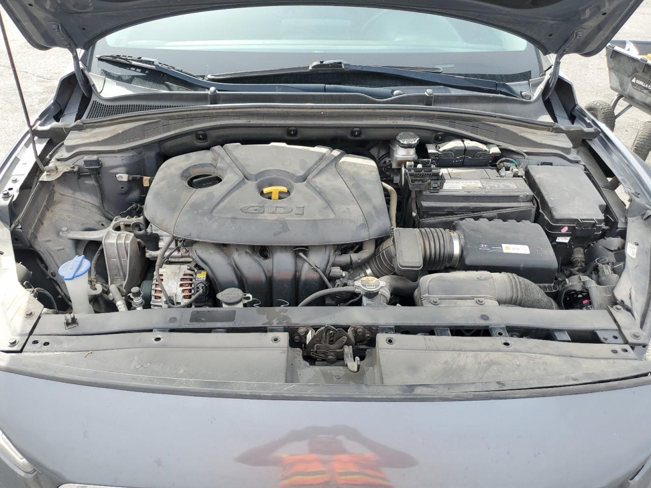 2018 Hyundai Elantra - Image 13