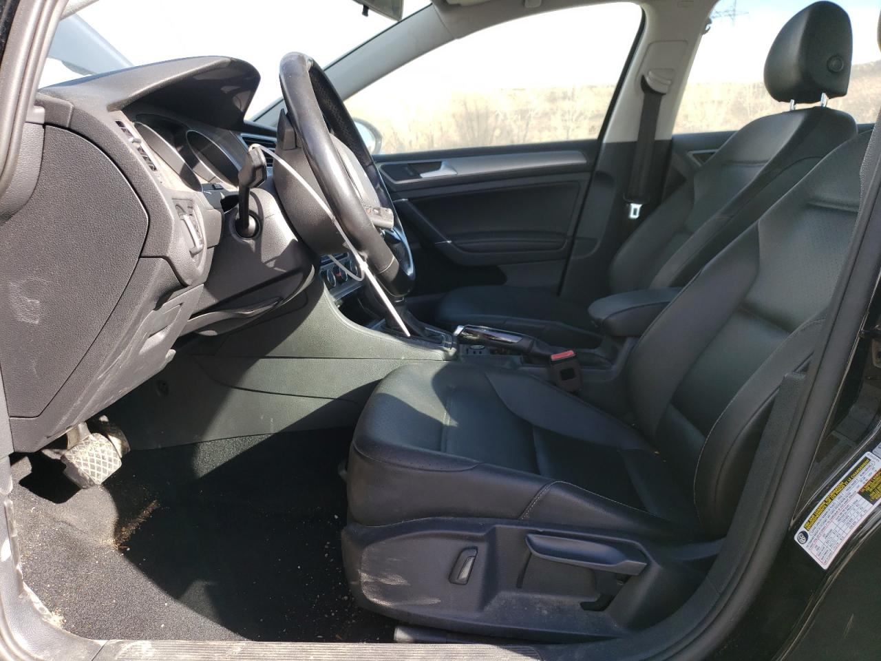 2017 Volkswagen Golf - Image 7