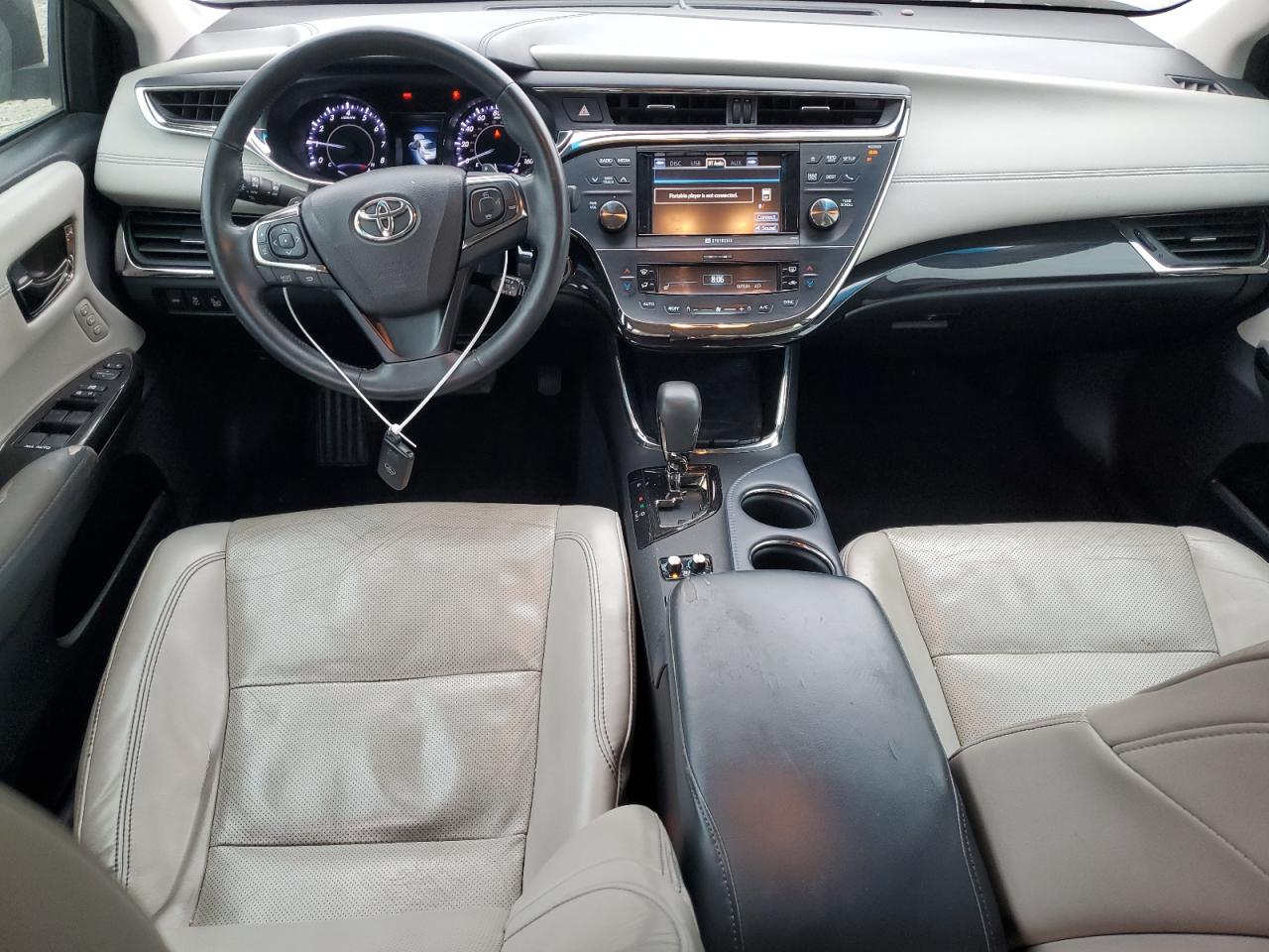 2014 Toyota Avalon - Image 8