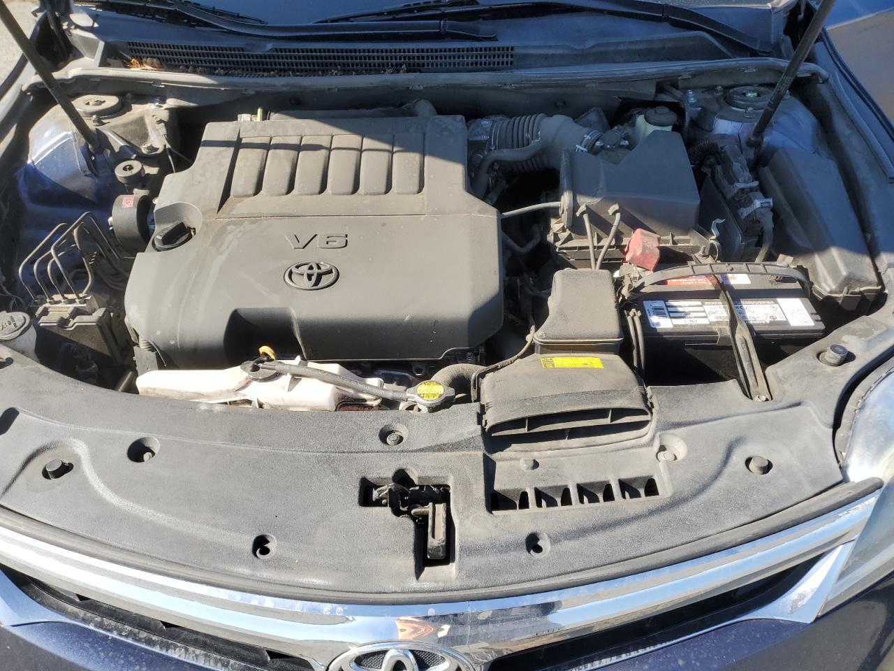 2015 Toyota Avalon - Image 12