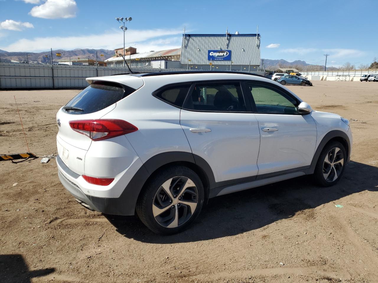 2017 Hyundai Tucson - Image 3