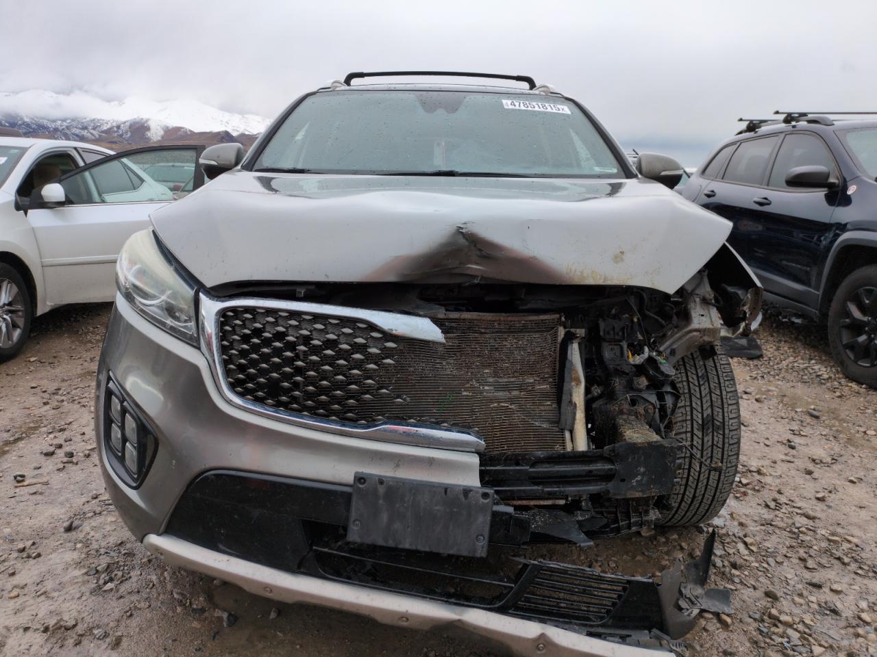 2016 Kia Sorento - Image 5