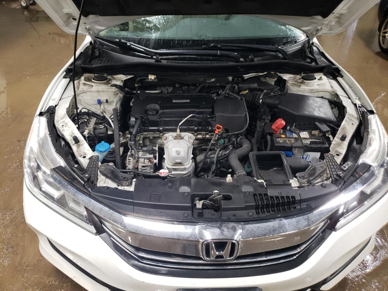 2016 Honda Accord - Image 11