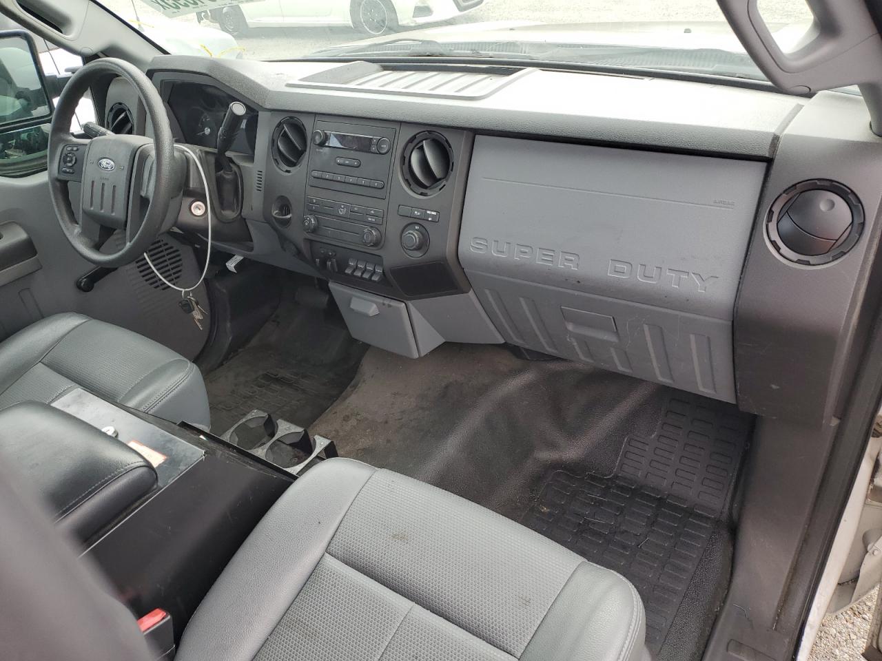 2013 Ford F250 Super Duty VIN: 1FTBF2A67DEB81855 Lot: 48354395