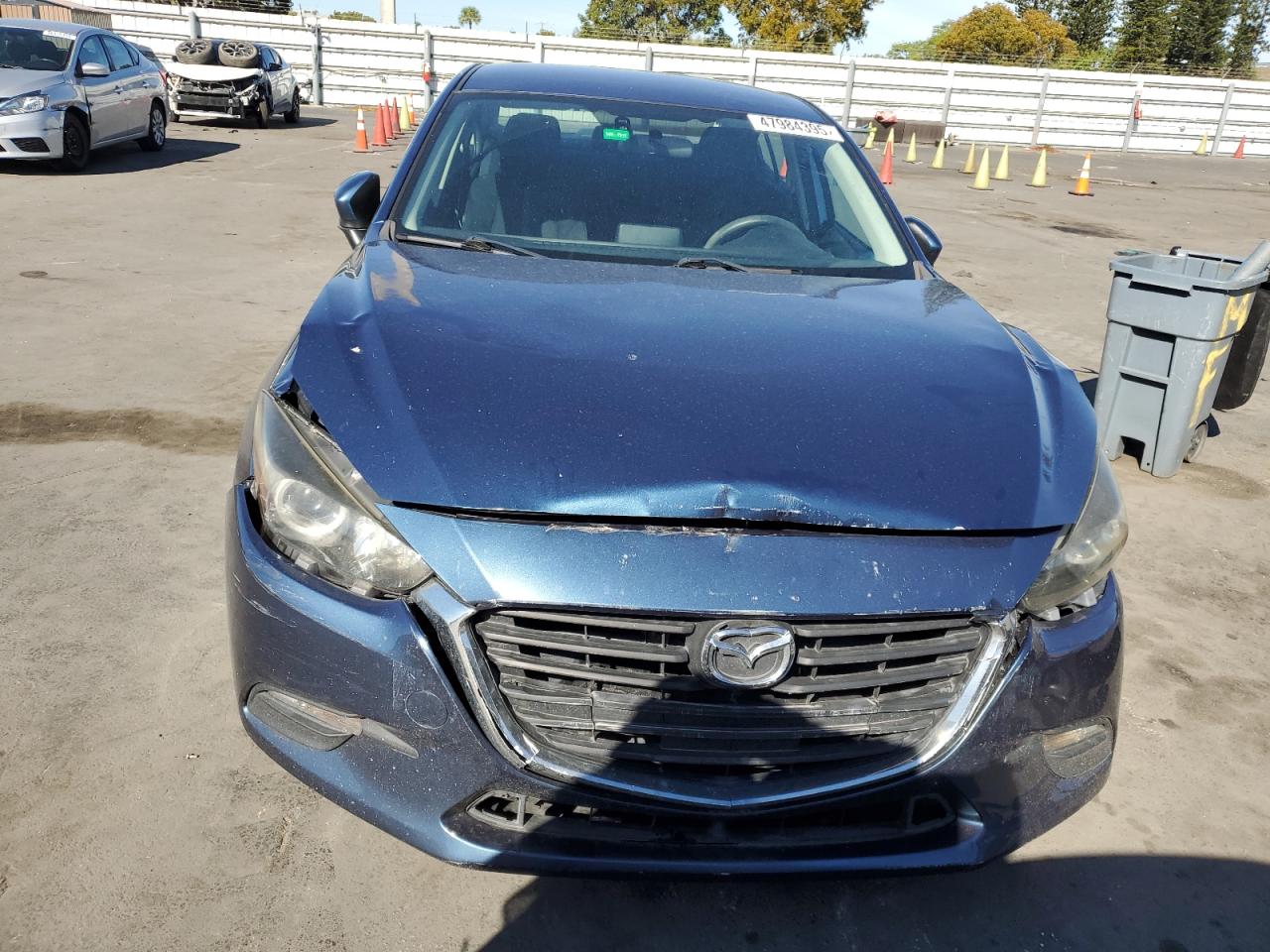 2017 Mazda 3 - Image 5