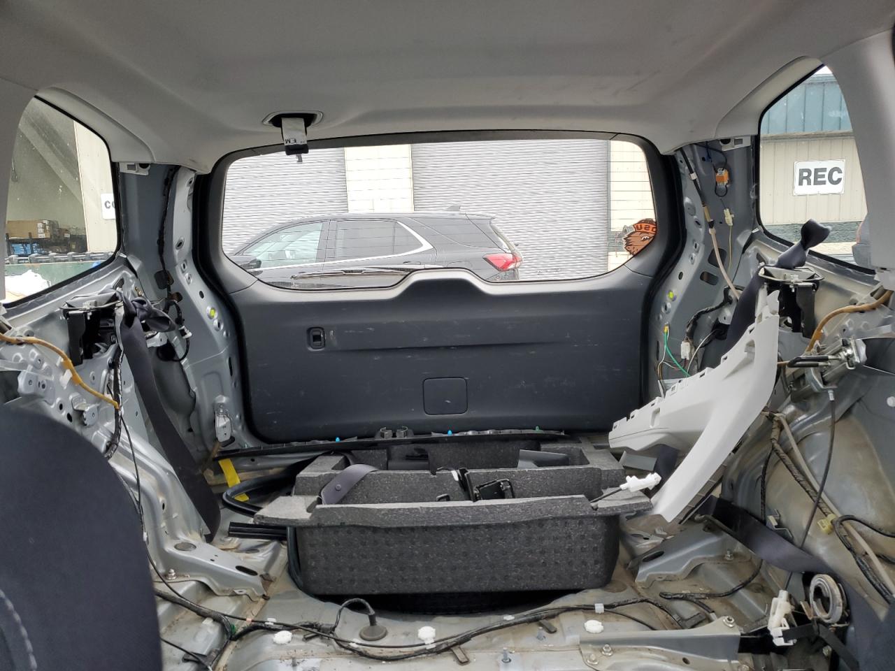 2014 Subaru Forester - Image 10