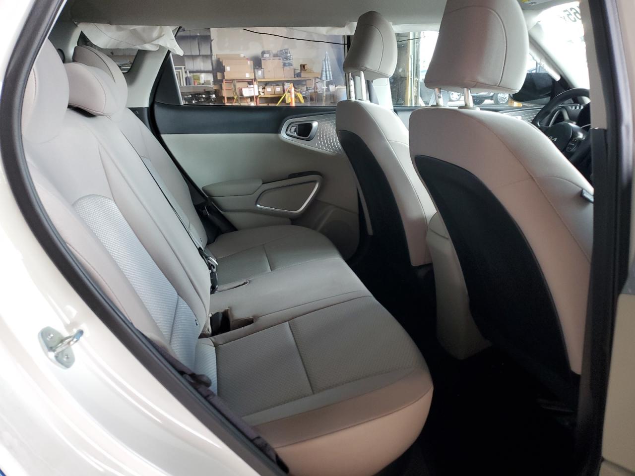 2023 Kia Soul - Image 11