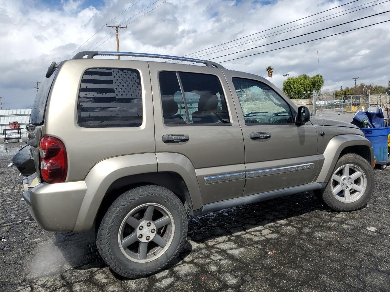 2006 Jeep Liberty (North America) - Image 3