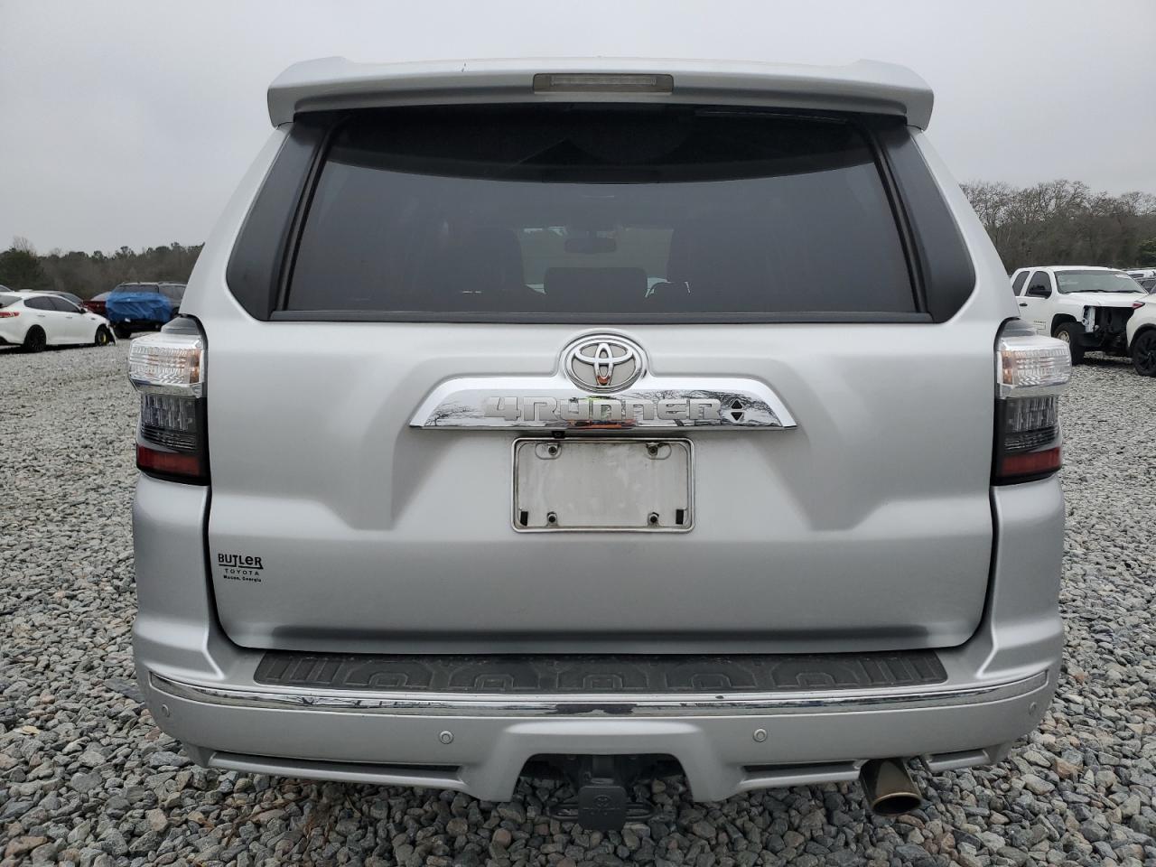 2014 Toyota 4Runner - Image 6