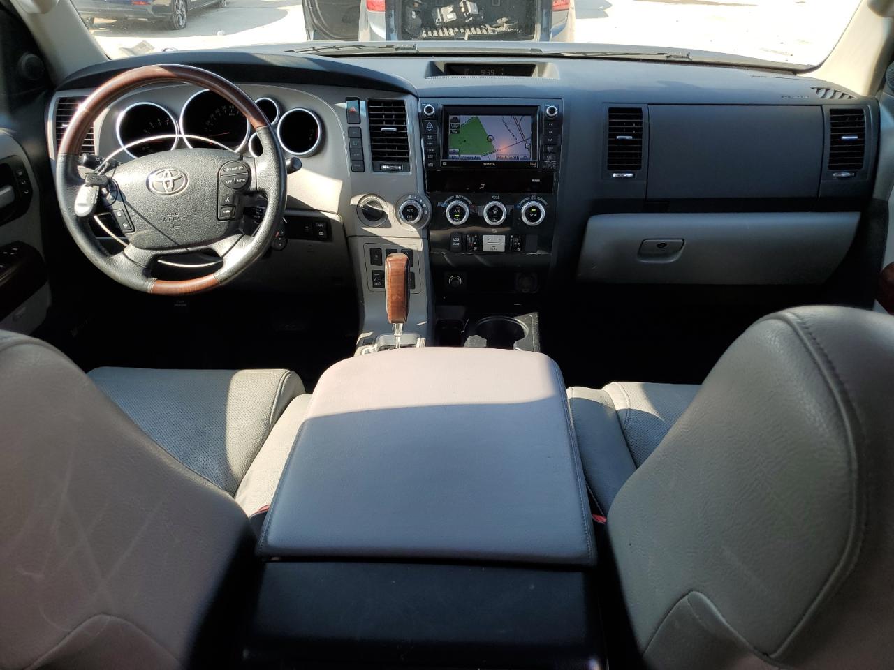 2012 Toyota Sequoia - Image 8