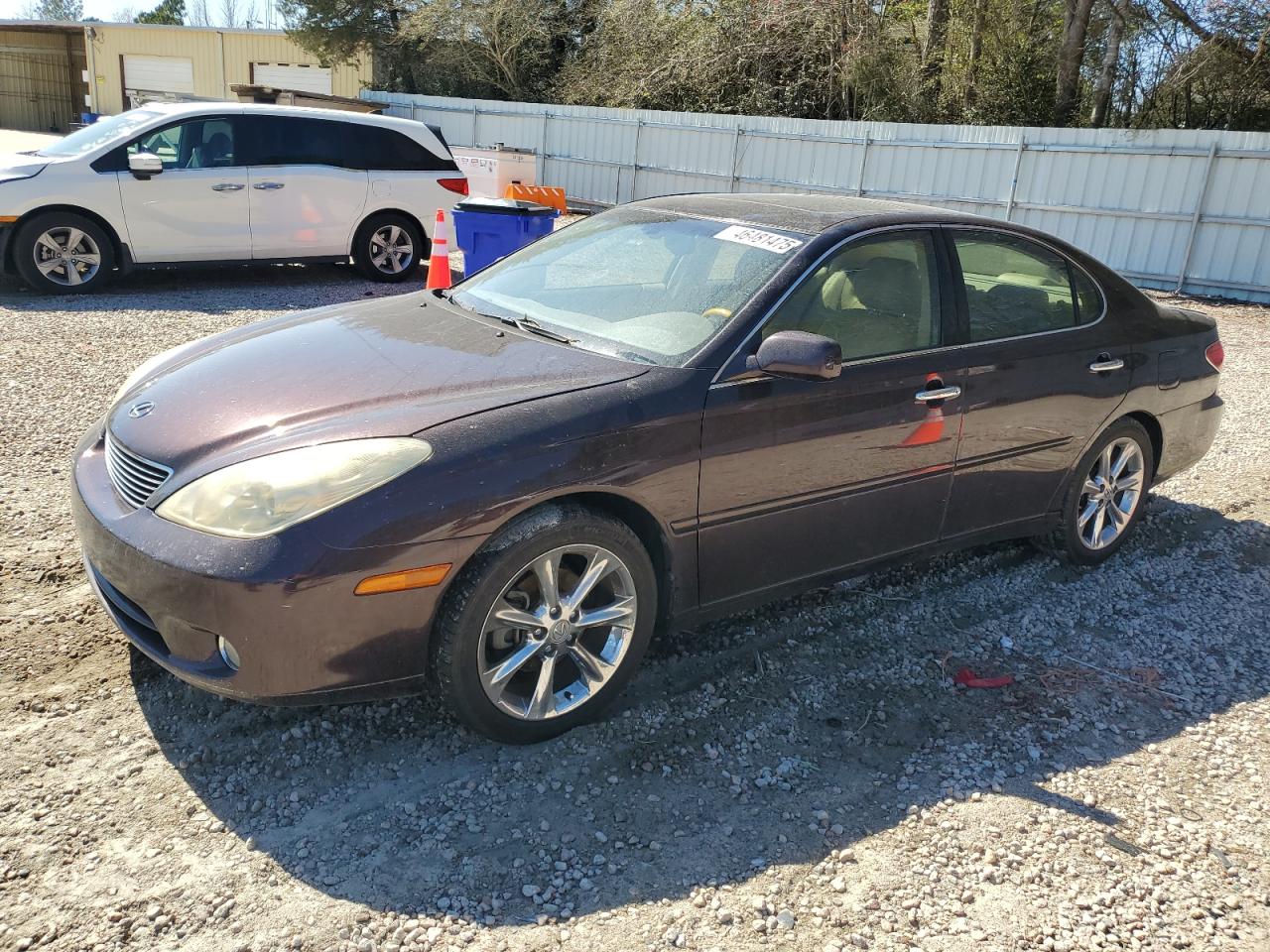 2005 Lexus ES - Image 1