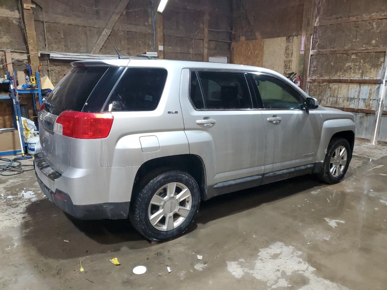 2011 GMC Terrain - Image 3