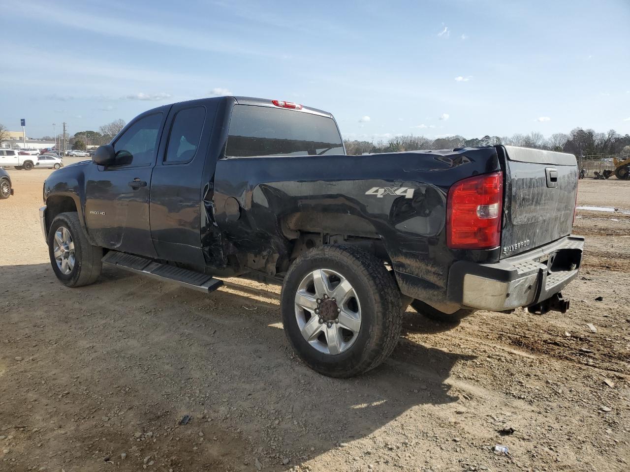 2013 Chevrolet Silverado - Image 2