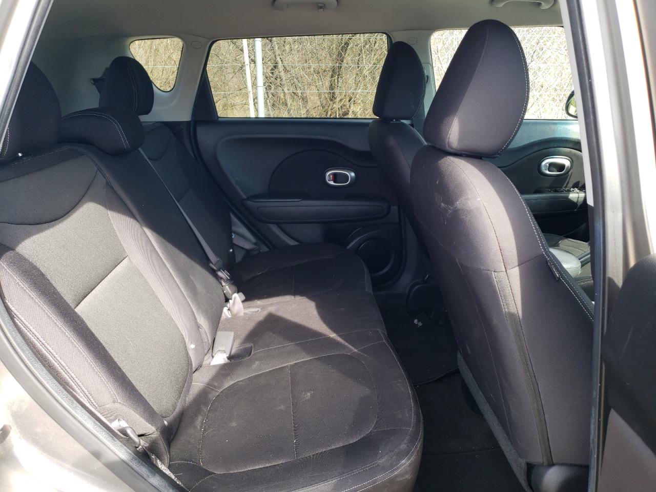 2015 Kia Soul - Image 10
