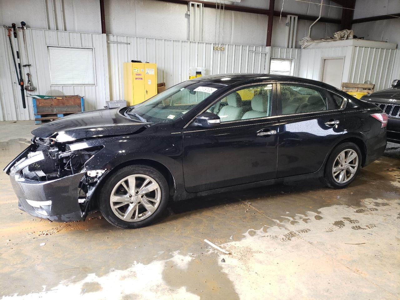 2015 Nissan Altima - Image 1