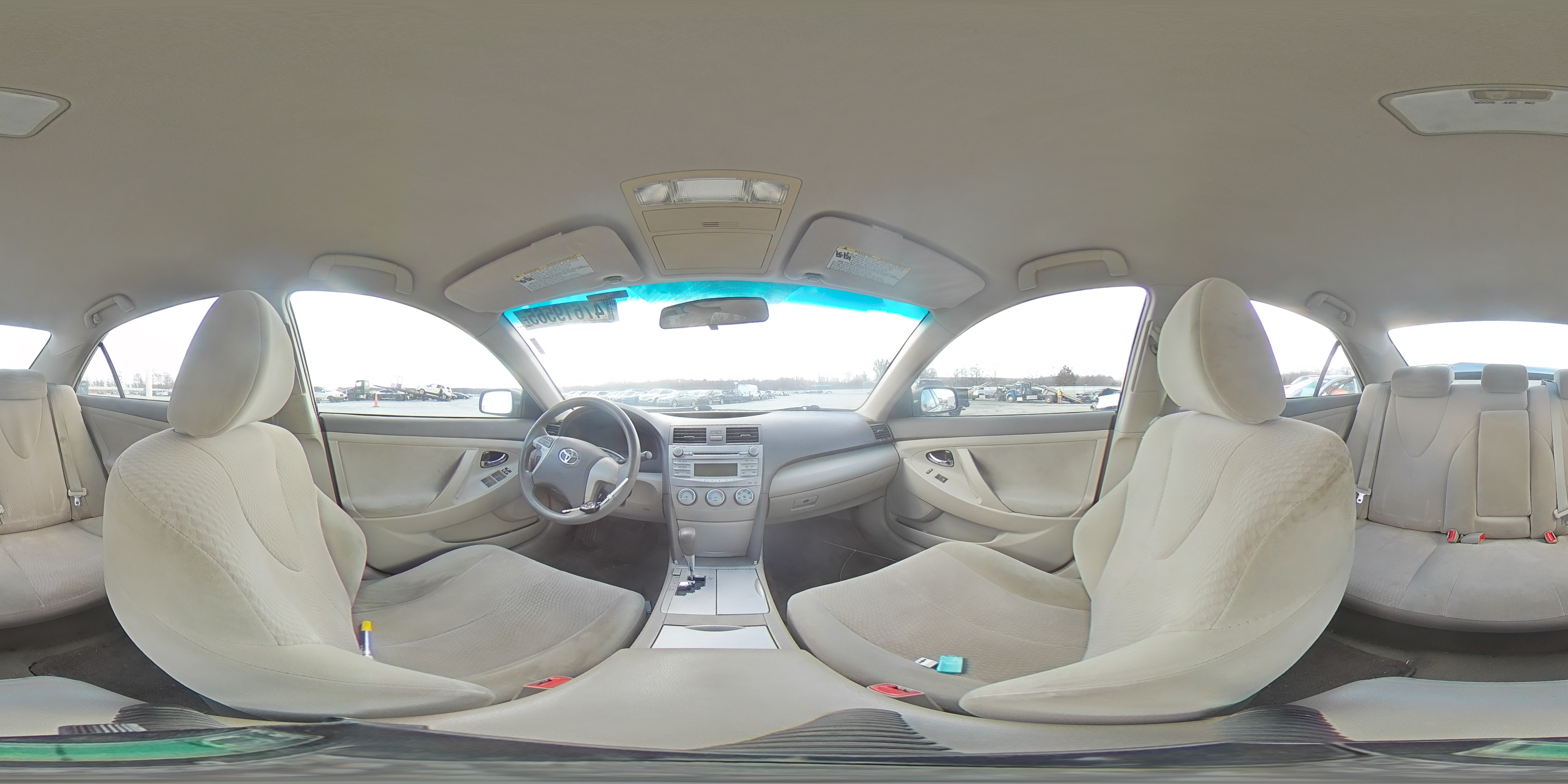 2011 Toyota Camry - Image 13