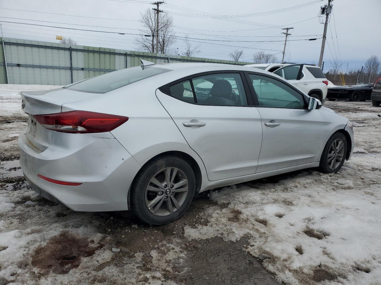 2018 Hyundai Elantra - Image 3