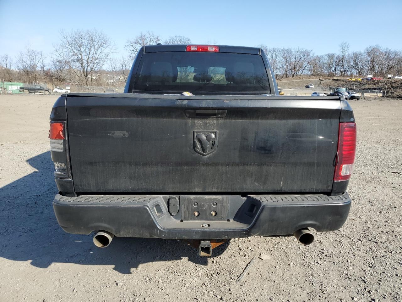 2014 RAM 1500 - Image 6