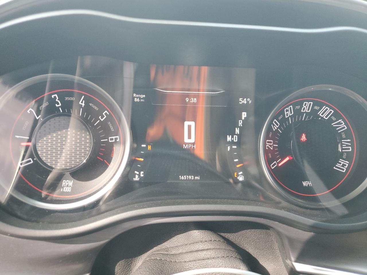 2018 Dodge Challenger - Image 9