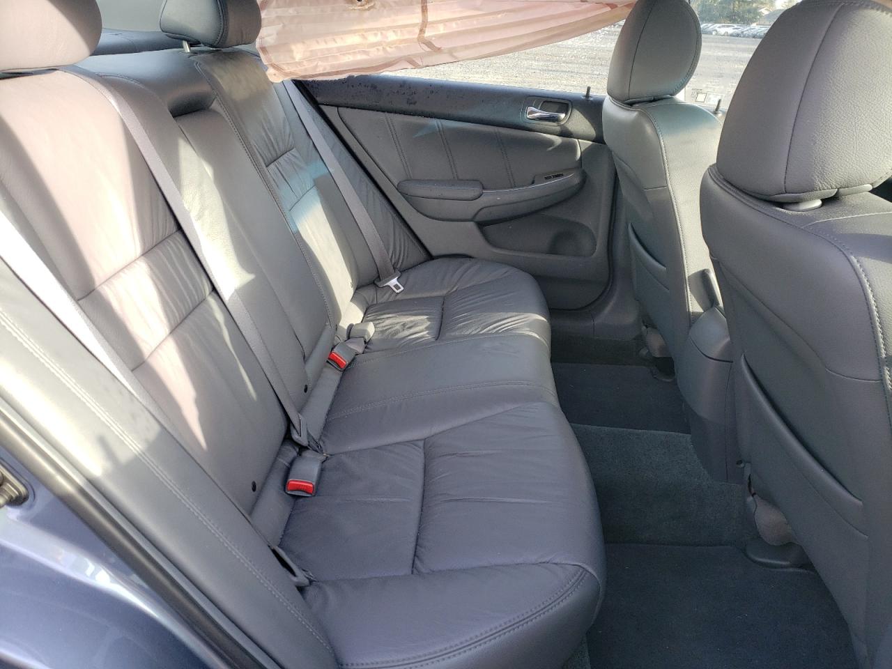 2007 Honda Accord - Image 10