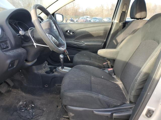  NISSAN VERSA 2018 Серебристый