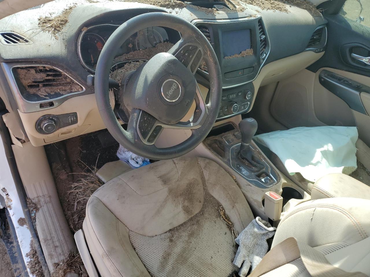 2019 Jeep Cherokee Latitude VIN: 1C4PJLCB4KD159528 Lot: 64958895