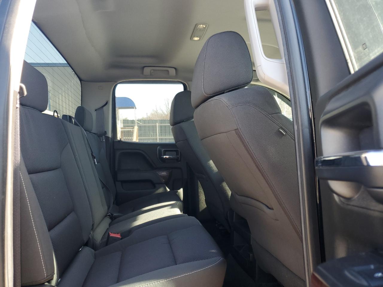 2016 GMC Sierra - Image 10