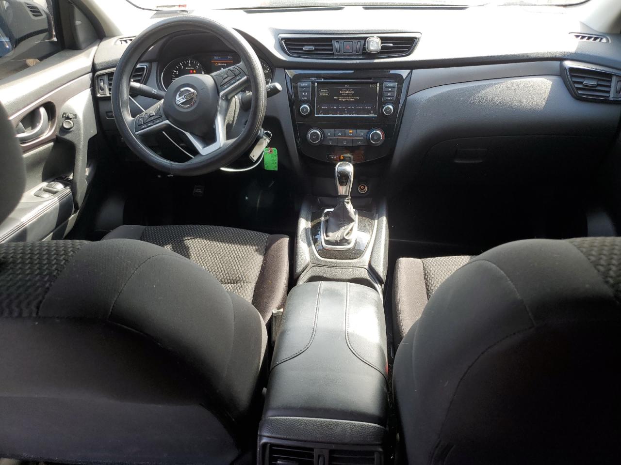 2020 Nissan Rogue - Image 8