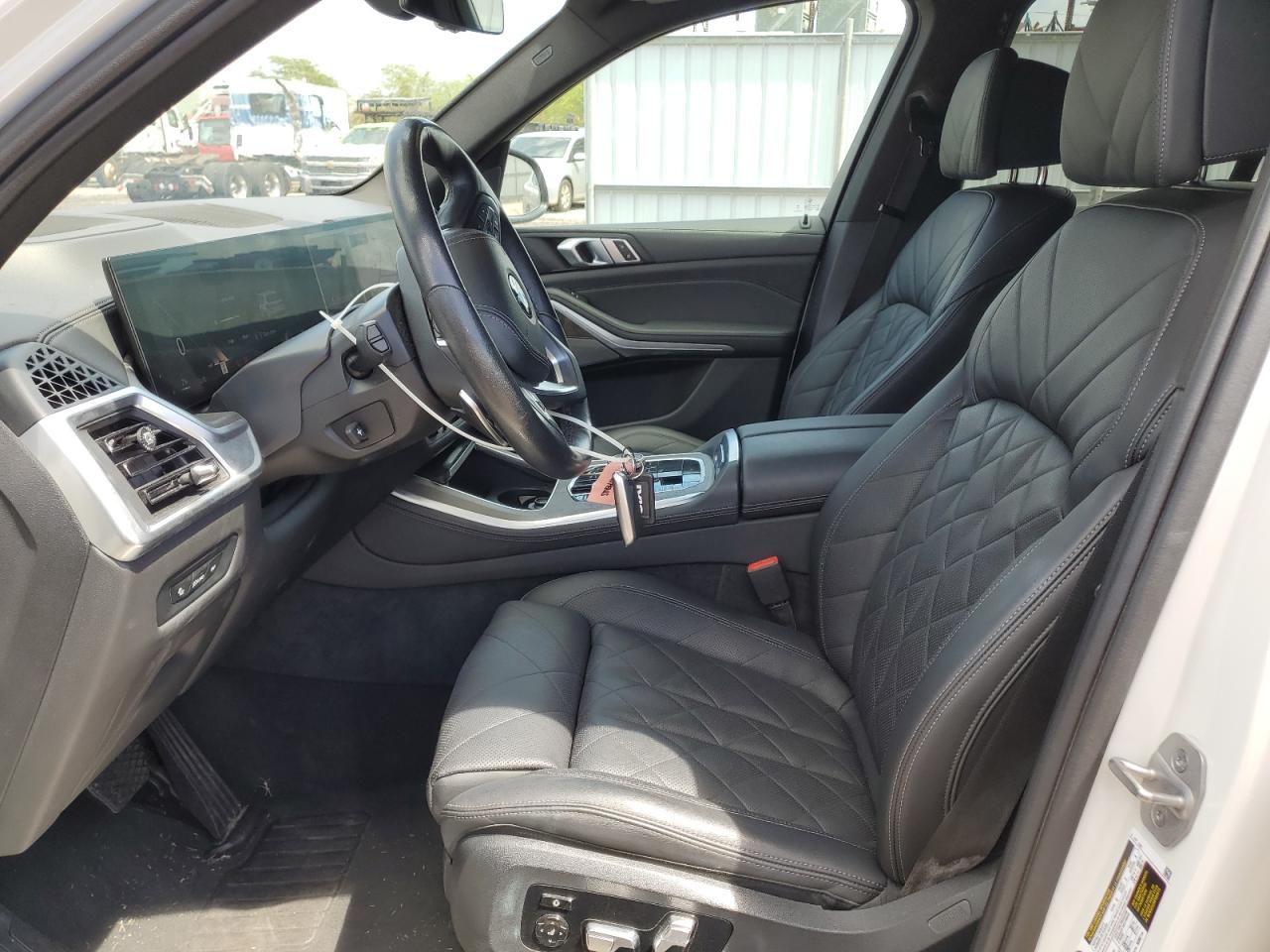 2024 BMW X5 - Image 7