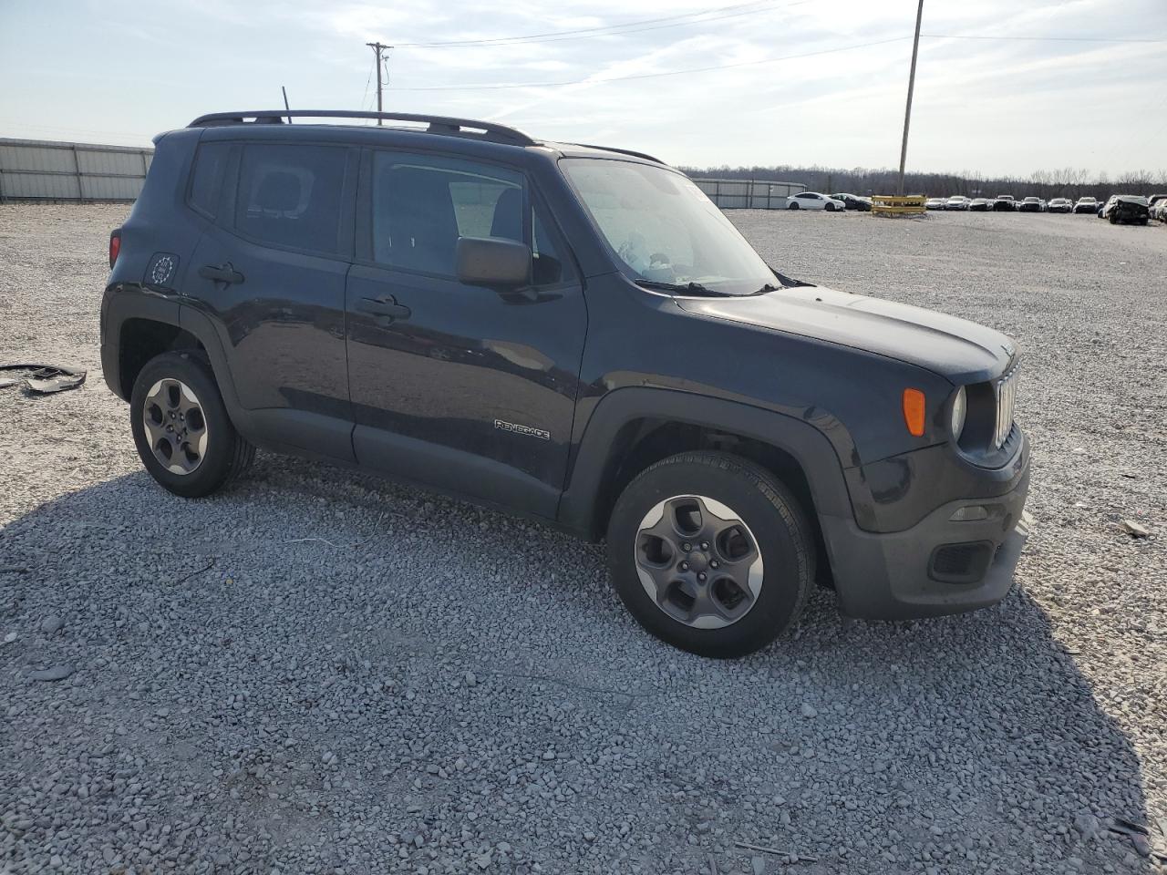 2017 Jeep Renegade - Image 4