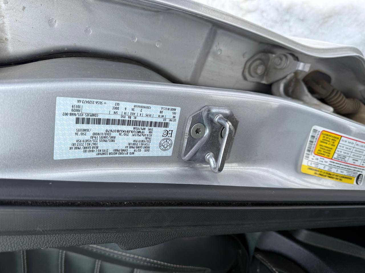 2019 Ford Escape - Image 10