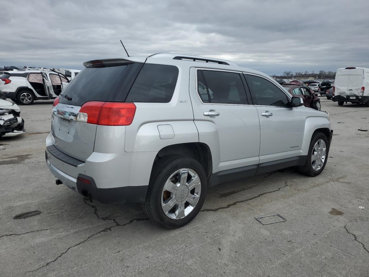 2015 GMC Terrain - Image 3