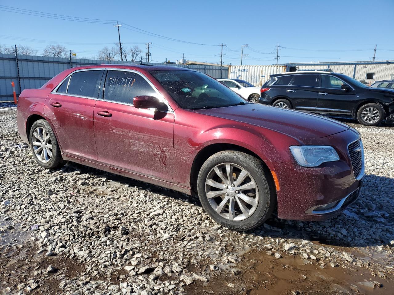 2017 Chrysler 300 - Image 4