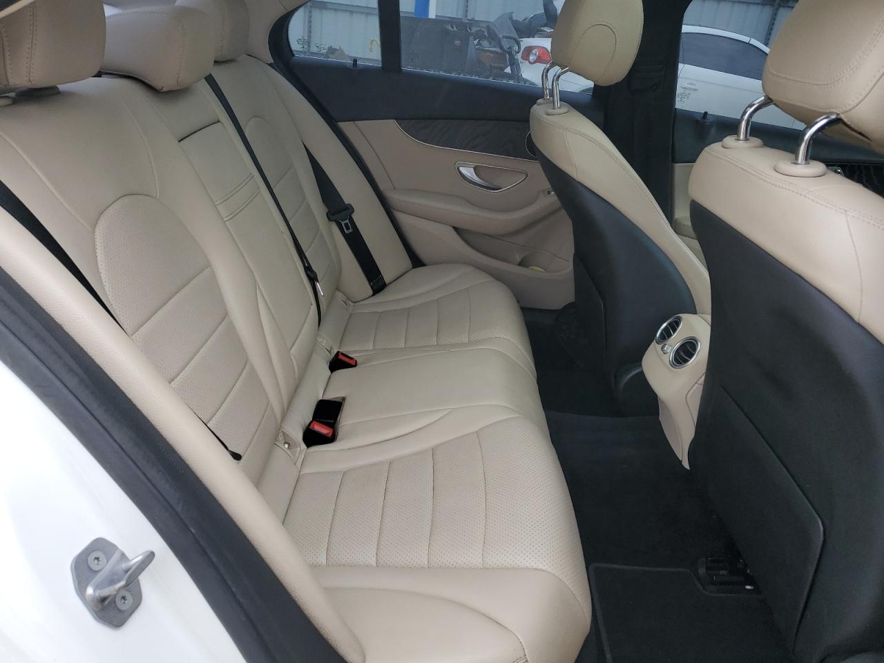2017 Mercedes-Benz C-klasse - Image 10