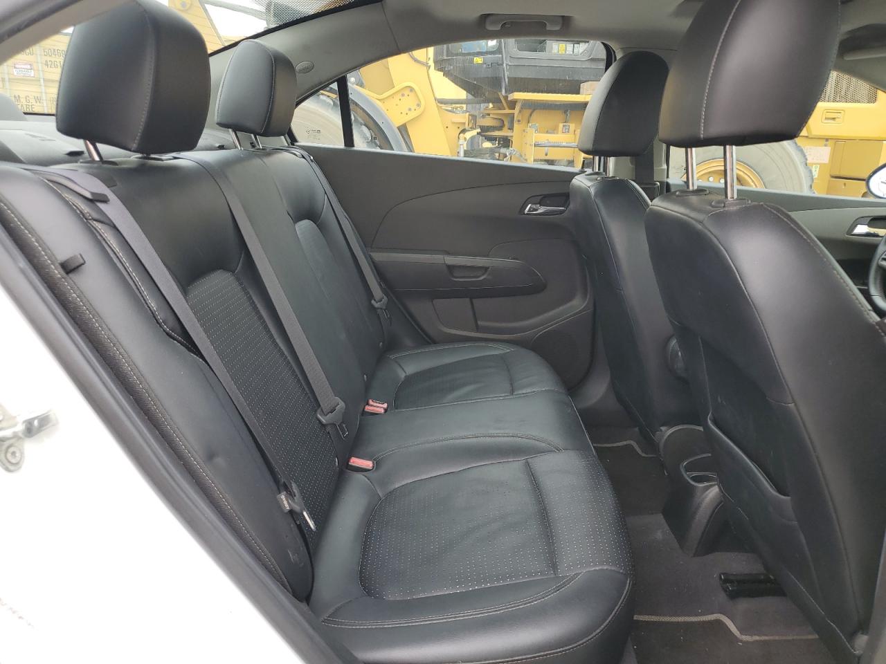 2012 Chevrolet Sonic - Image 10