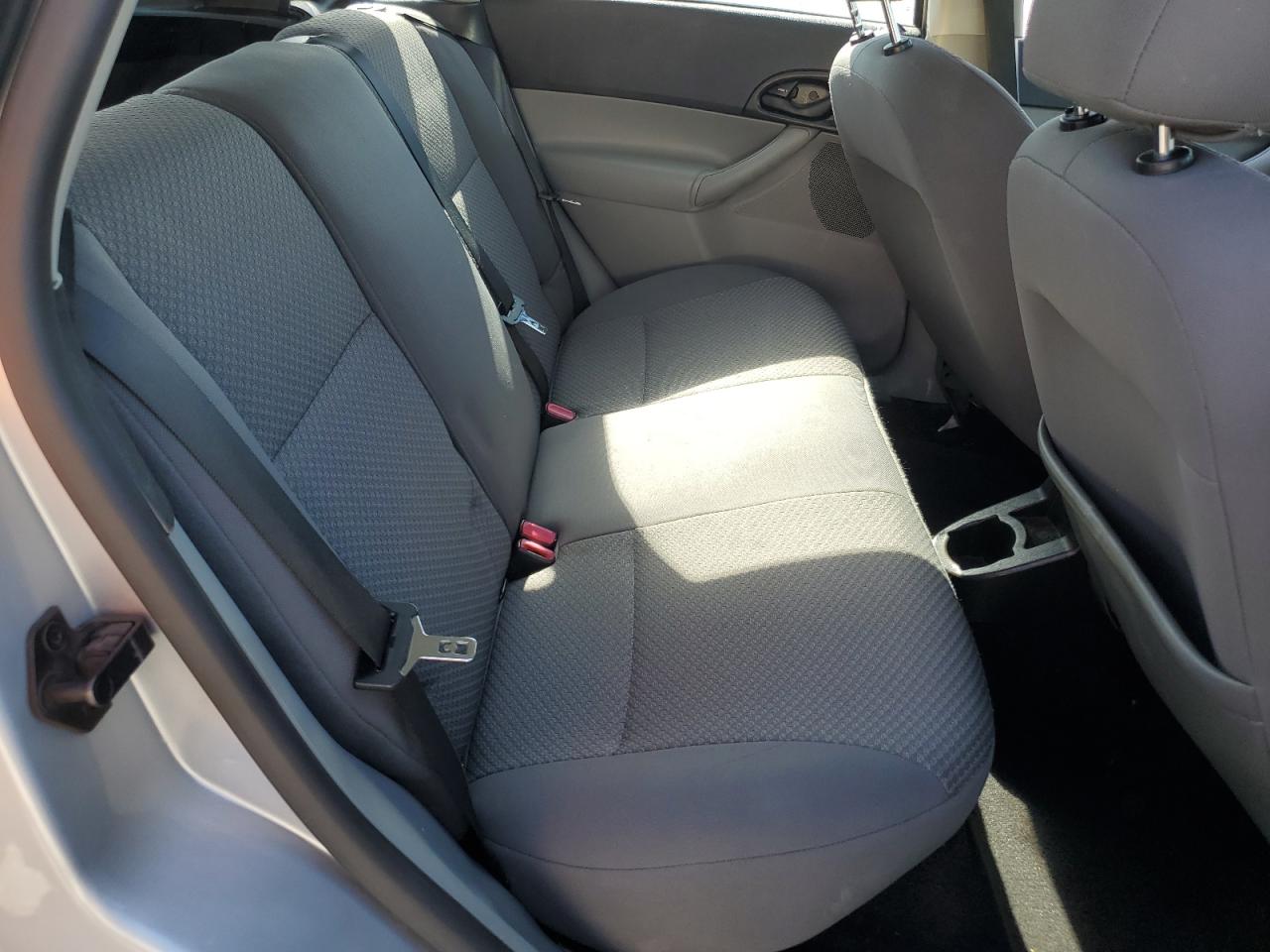 2007 Ford Focus - Image 10