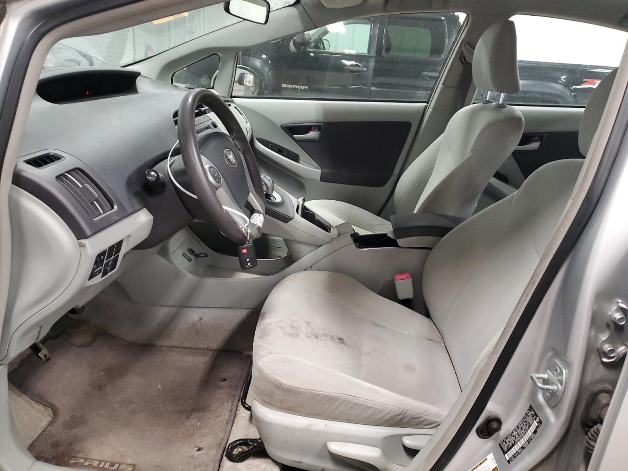 2011 Toyota Prius - Image 7
