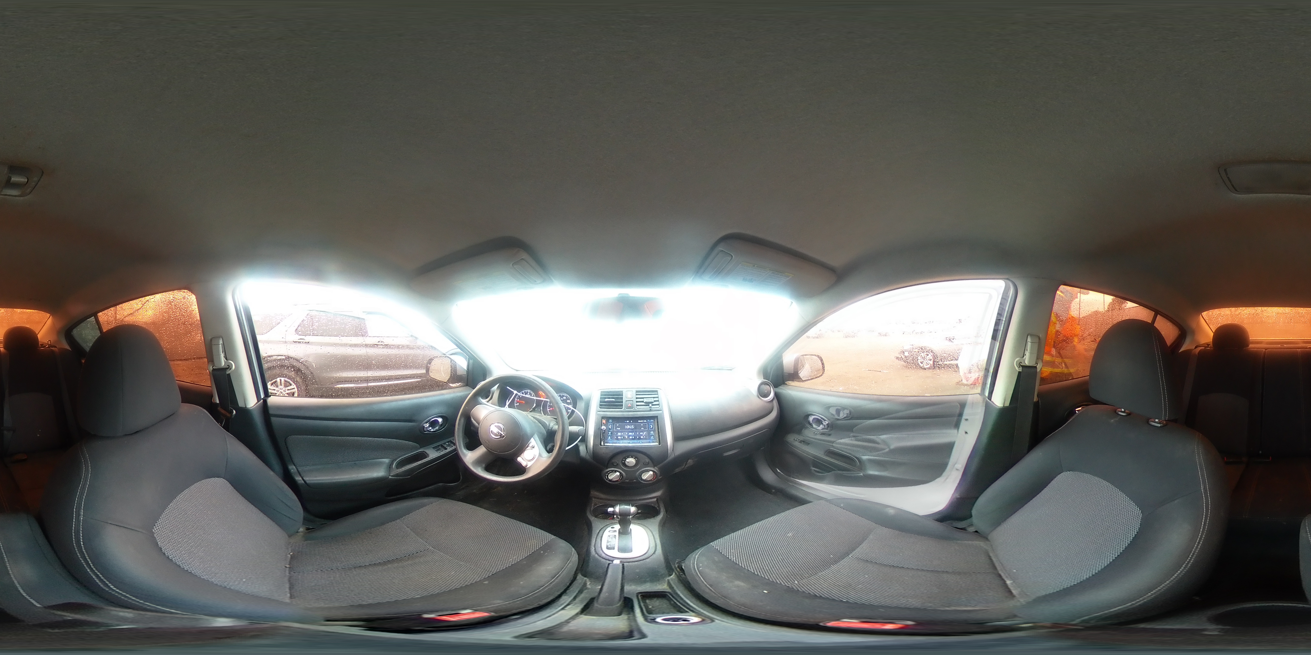 2014 Nissan Versa - Image 13