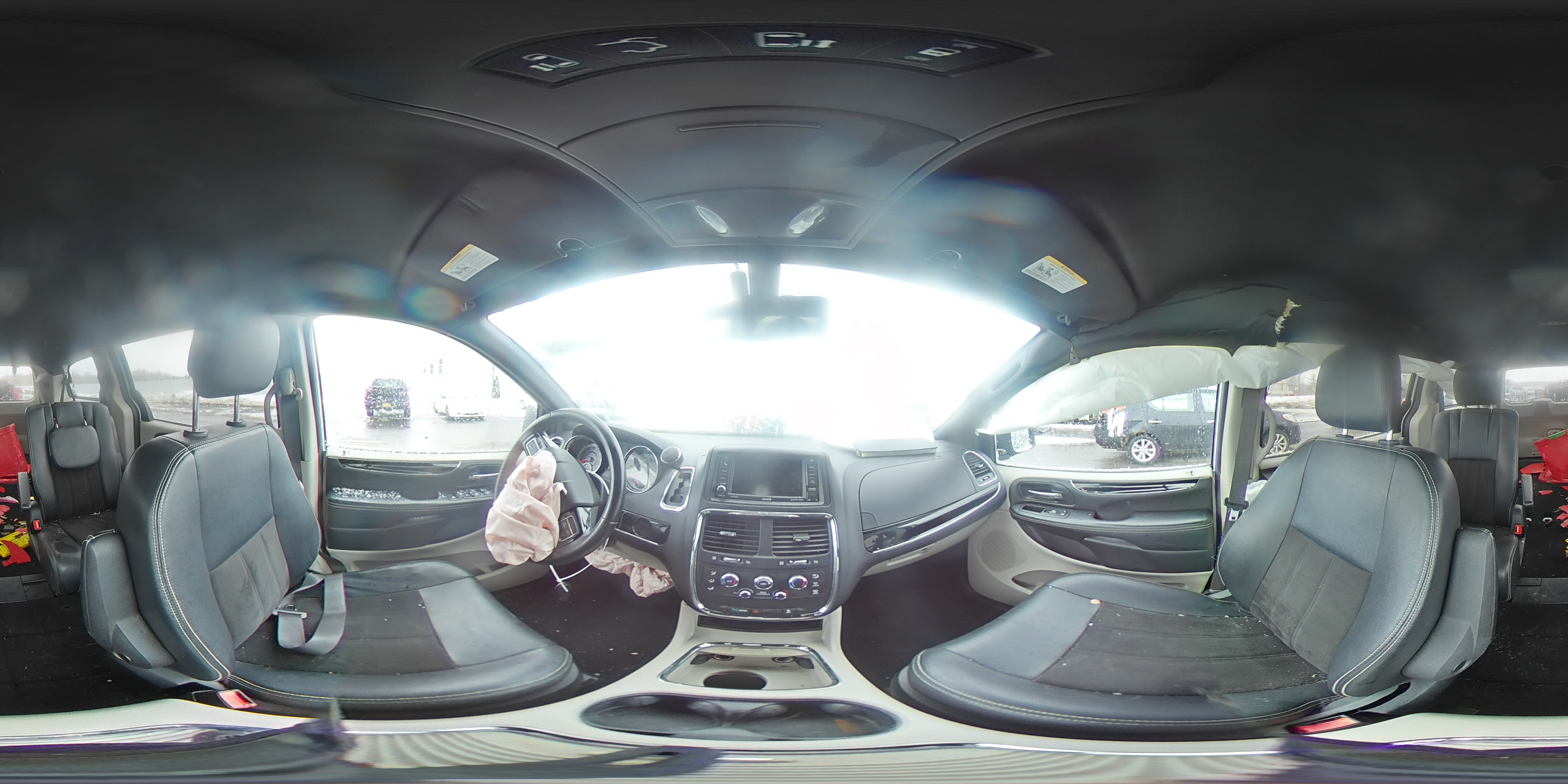 2019 Dodge Caravan - Image 14