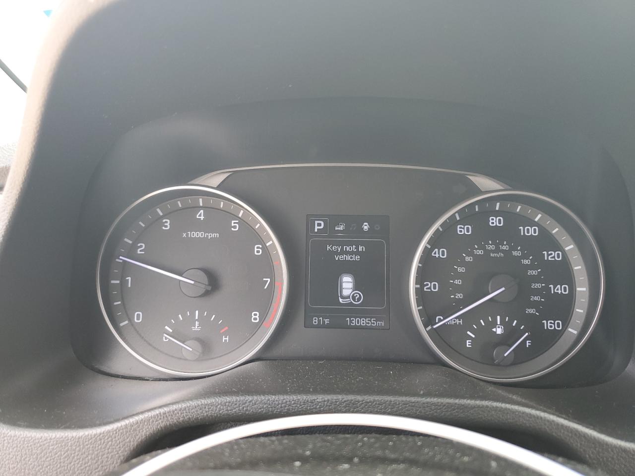 2017 Hyundai Elantra - Image 9