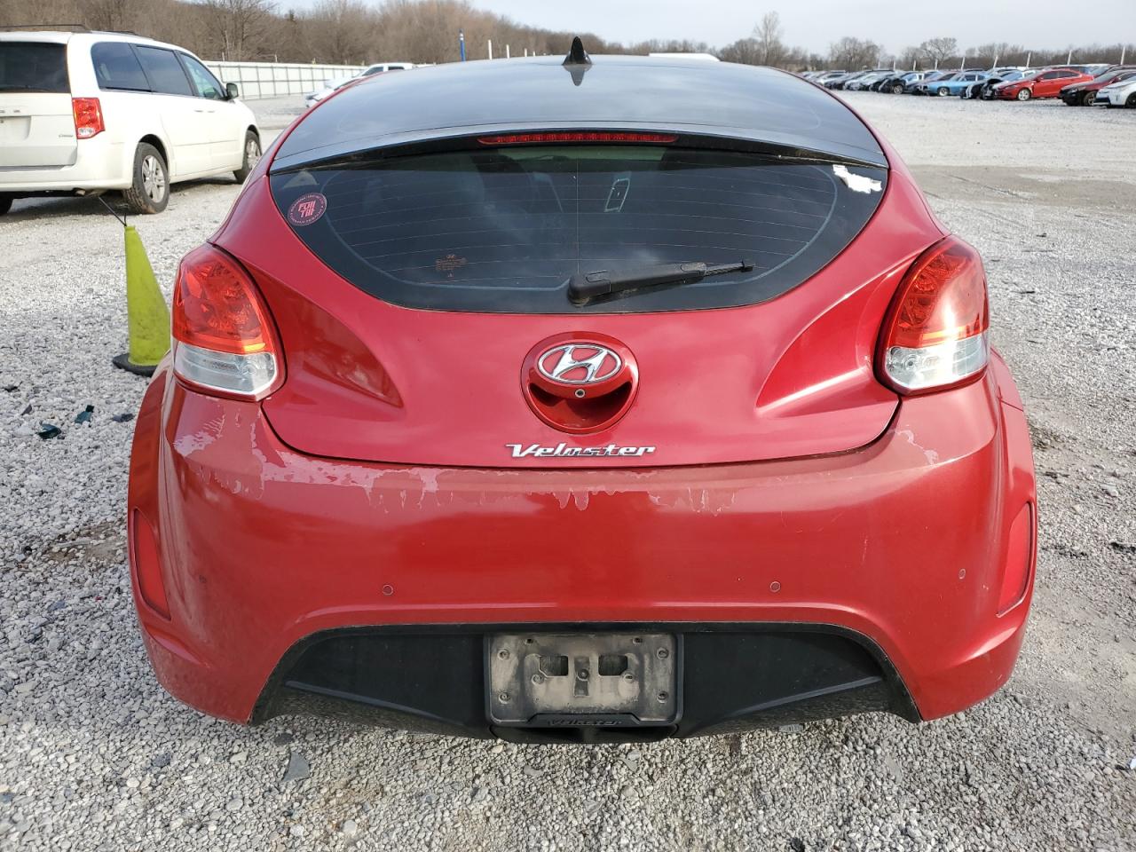 2013 Hyundai Veloster - Image 6