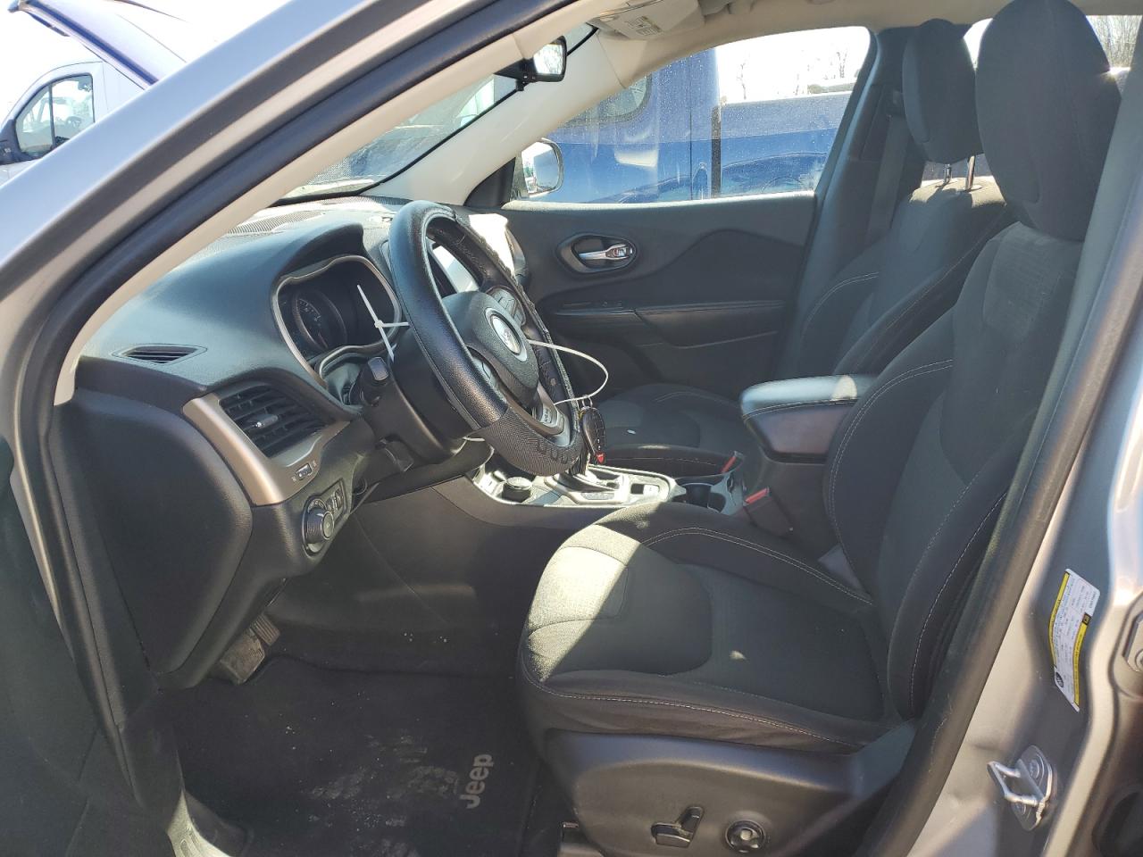 2016 Jeep Grand Cherokee - Image 7