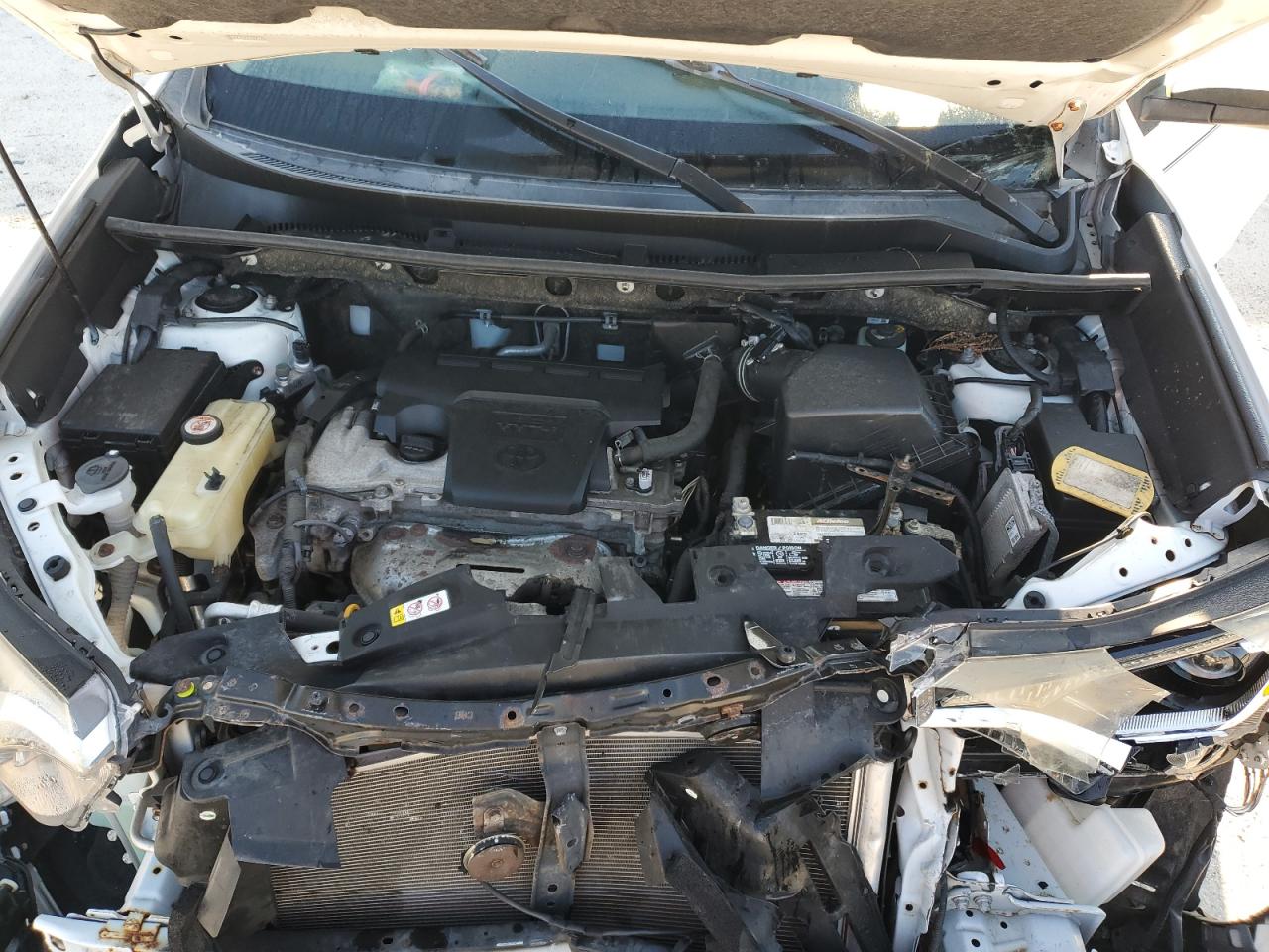 2018 Toyota RAV 4 - Image 14