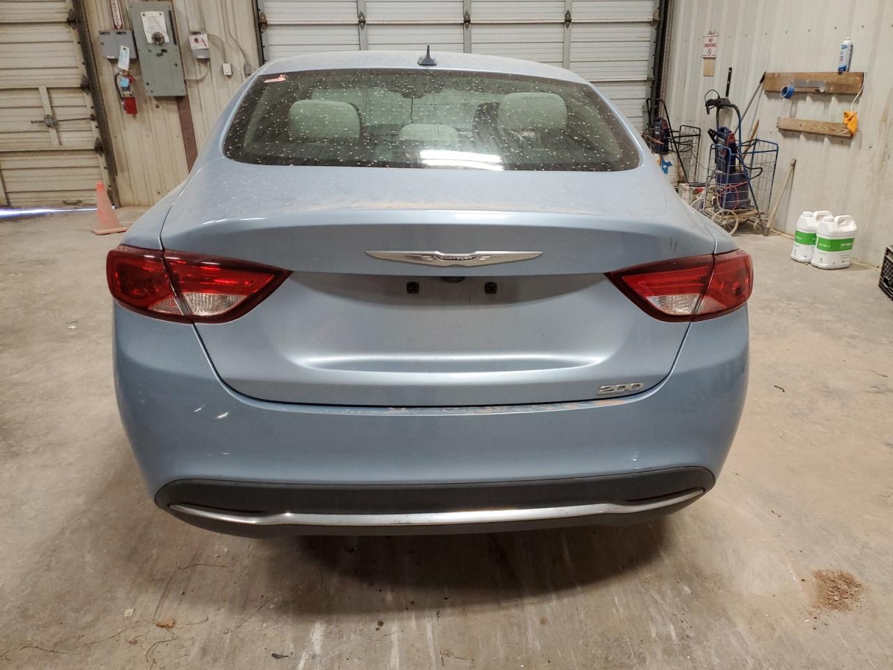 2015 Chrysler 200 - Image 6