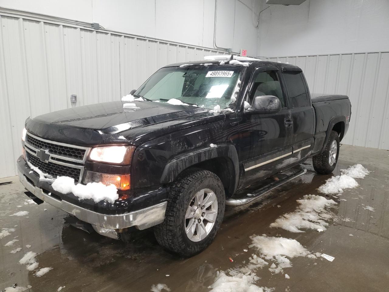 Windham, ME에서 판매 중인 2006 Chevrolet Silverado K1500 - Rear End