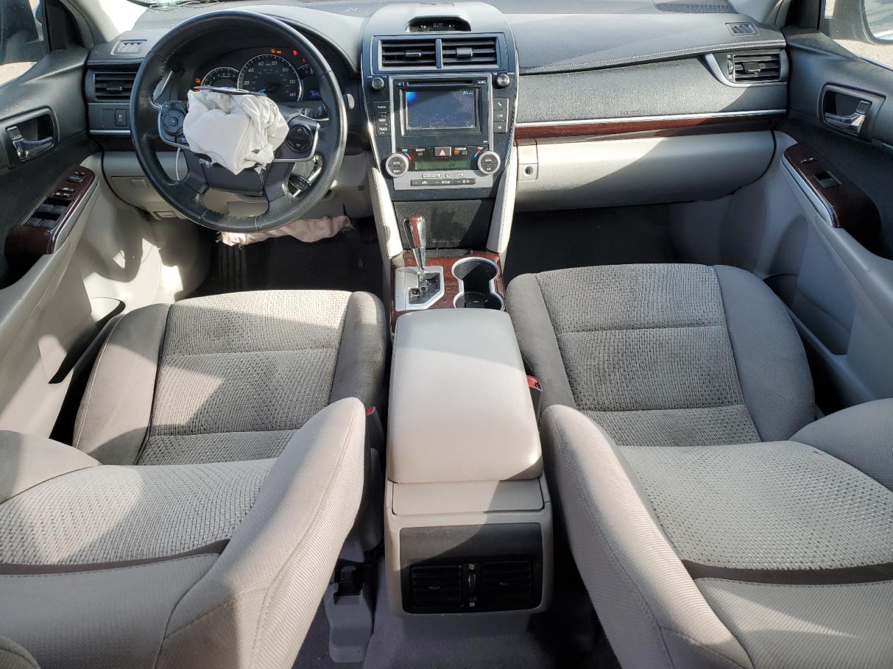 2013 Toyota Camry - Image 8