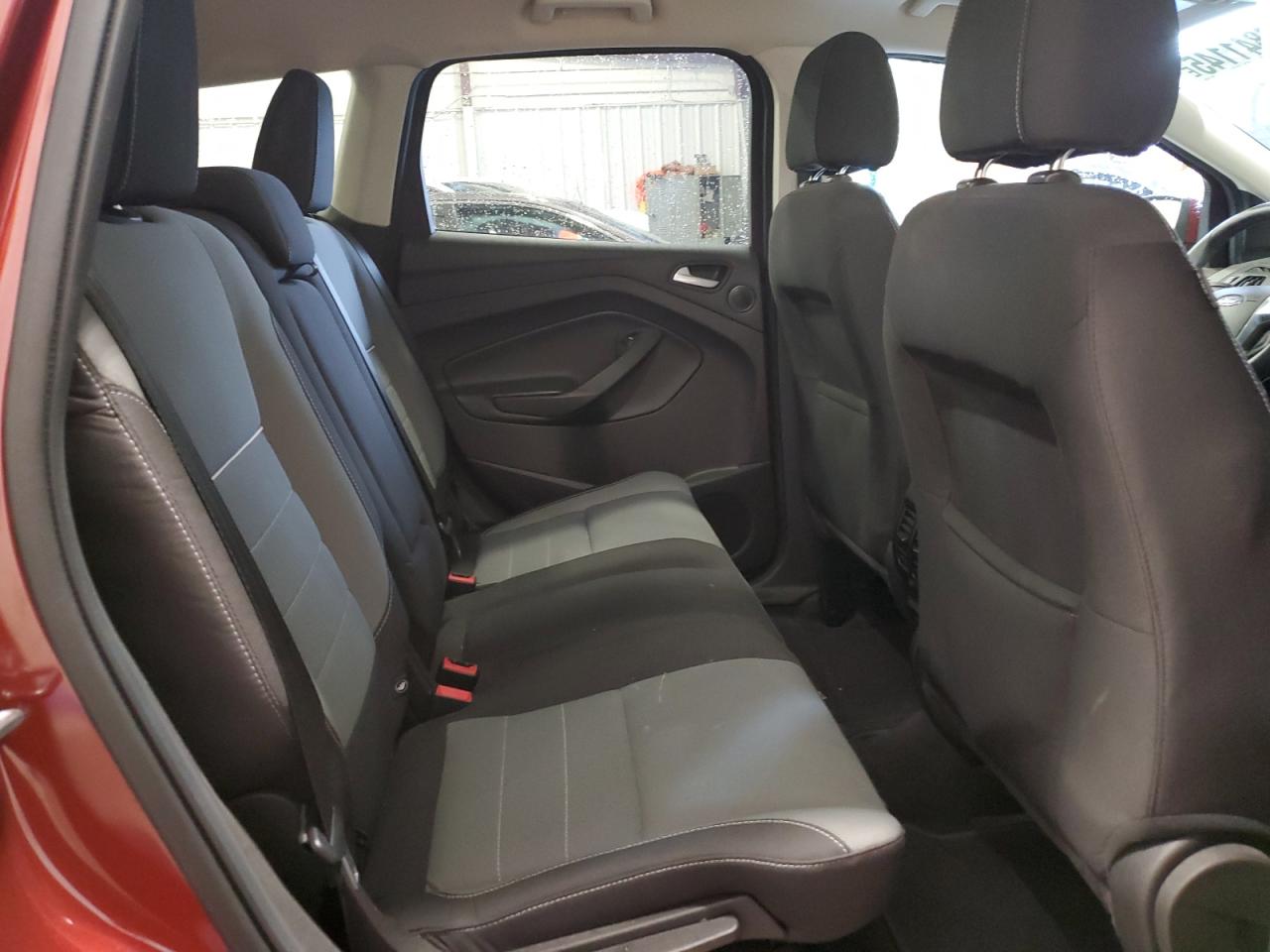 2014 Ford Escape - Image 11