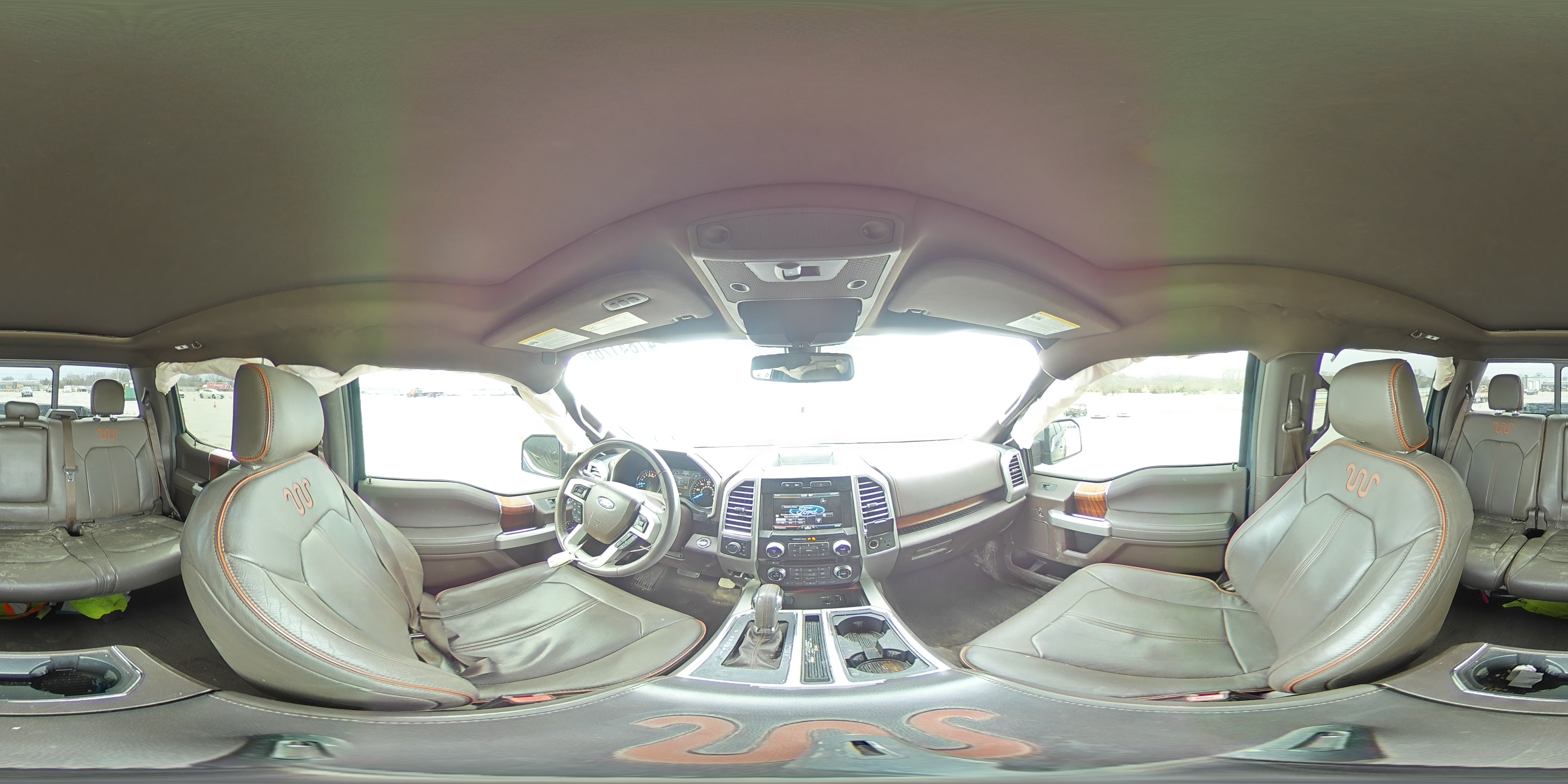 2015 Ford F-150 - Image 13
