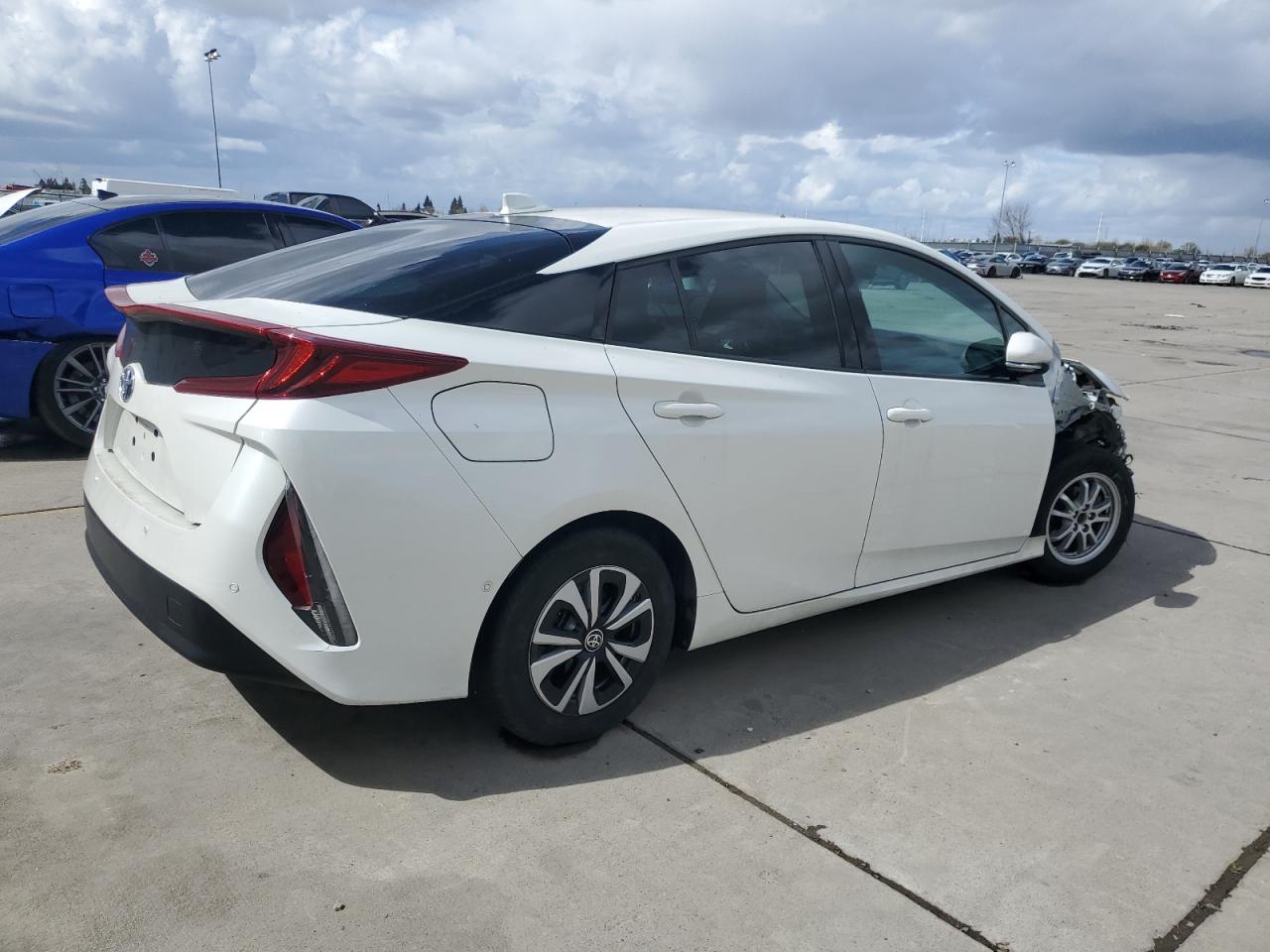 JTDKARFP4H3062249 TOYOTA PRIUS 2017