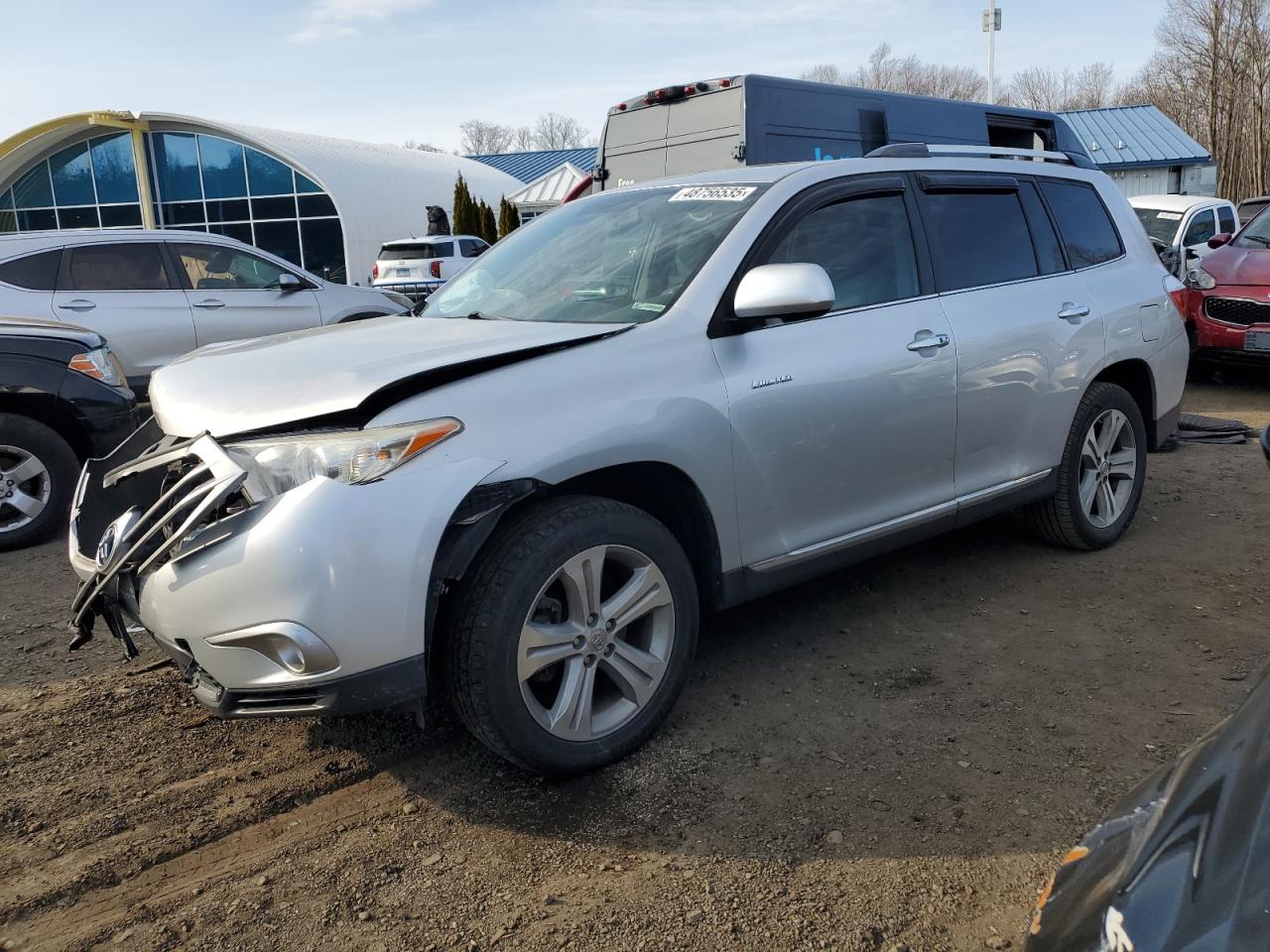 2013 Toyota Highlander - Image 1